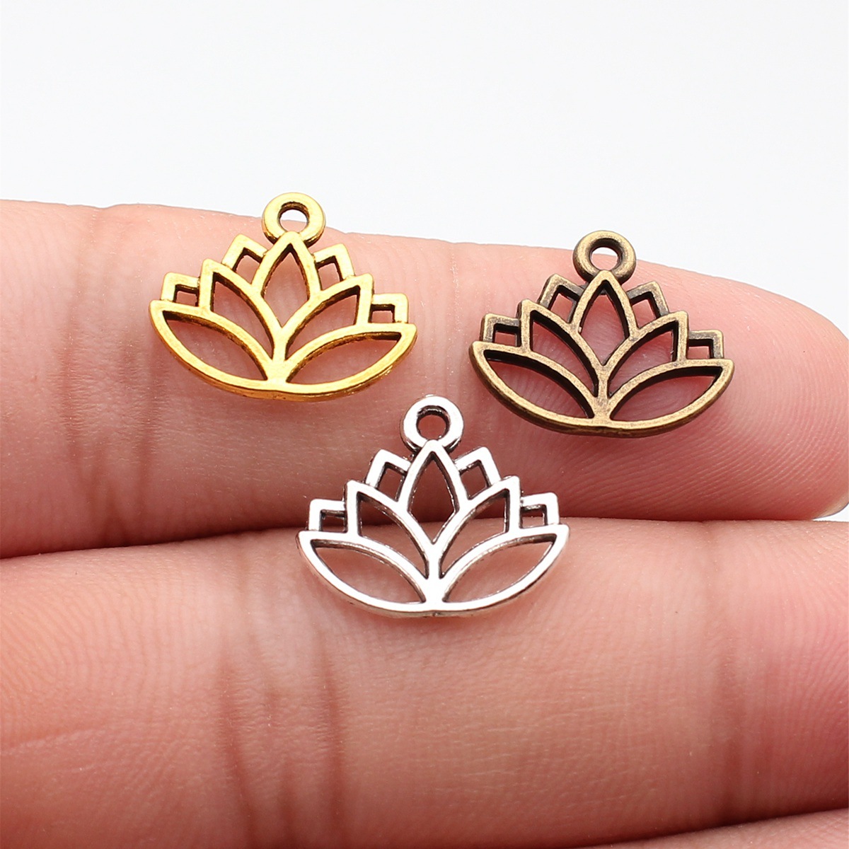 WYSIWYG 20pcs 16x14mm 3 Colors - đánh giá và giá Vintage Fashion Stores