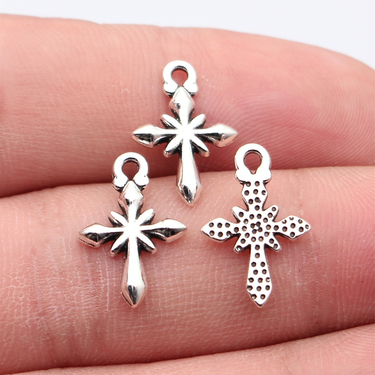 WYSIWYG 40pcs 18x12mm 3 Colors - đánh giá và giá Vintage Fashion Stores